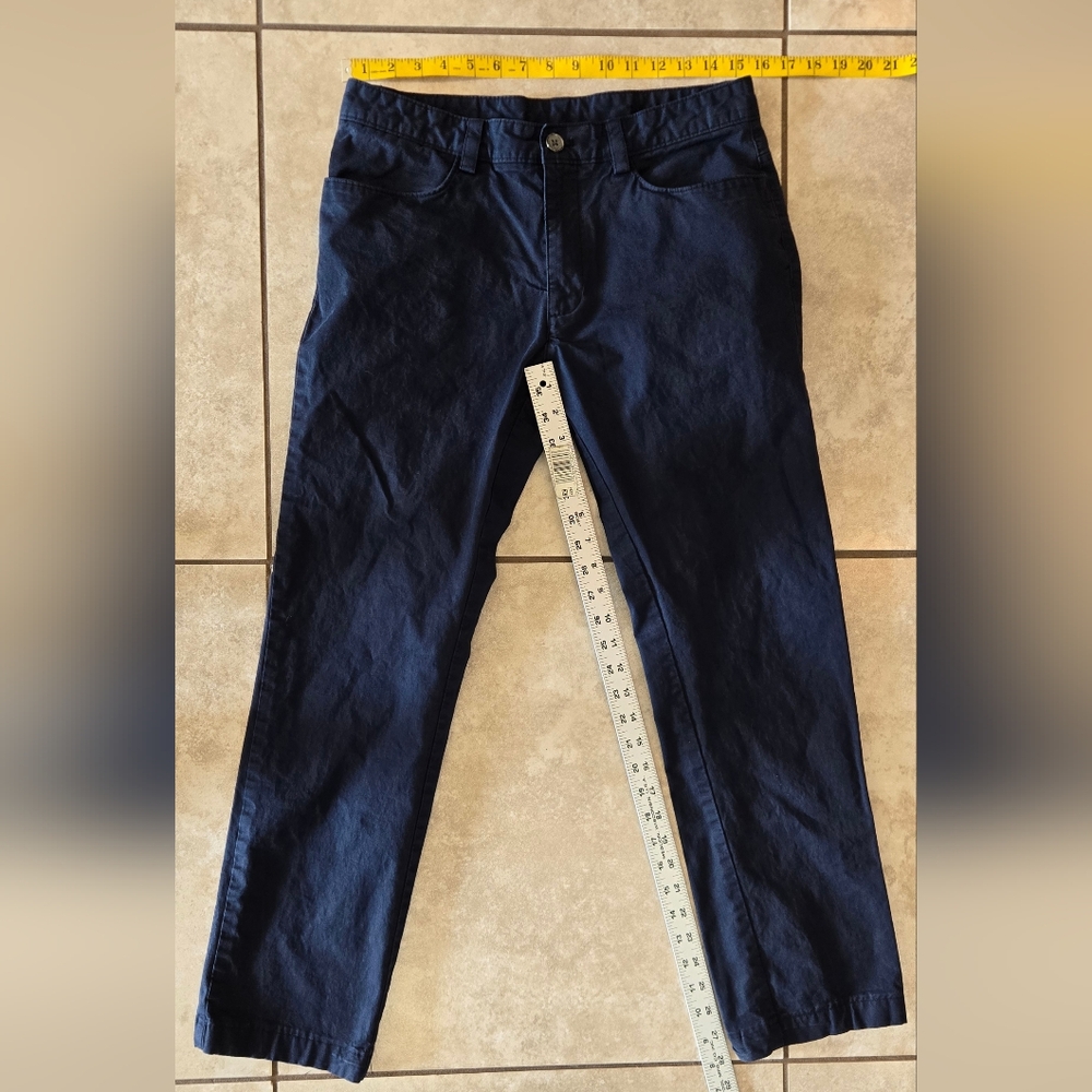 Calvin Klein, 31x28